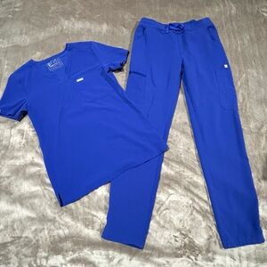 Figs Women's Royal Blue Scrub Set